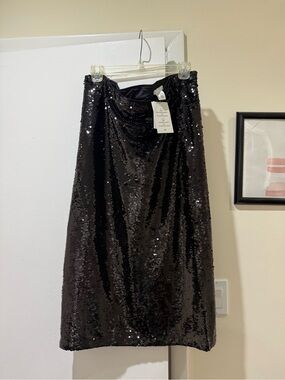Brand New with Tags Women H&M Black Sequin Midi Skirt, size L